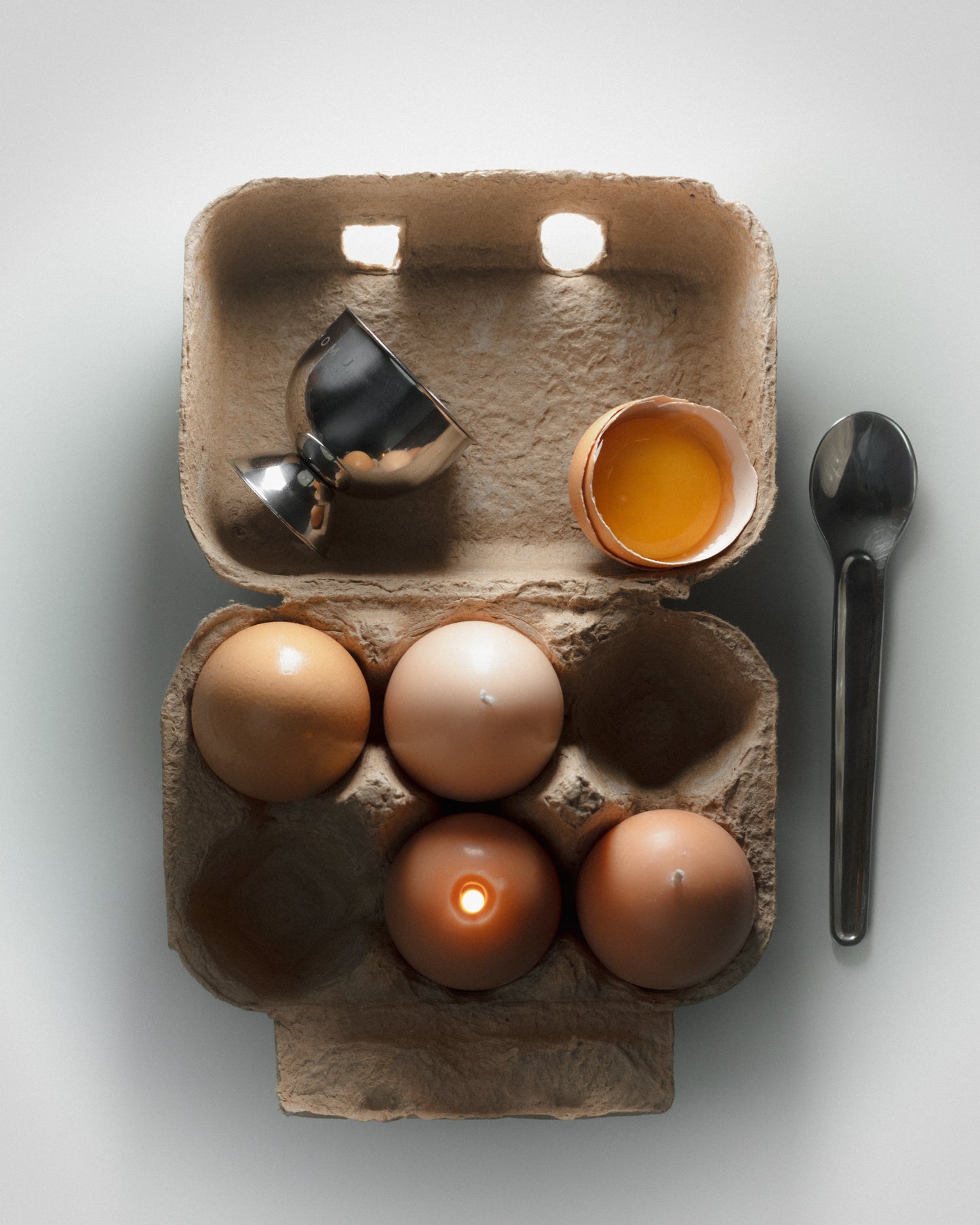META Egg Cup 001