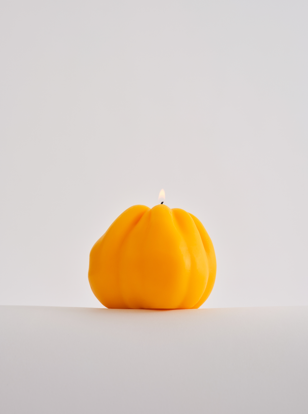 Small Yellow Heirloom Tomato Candle