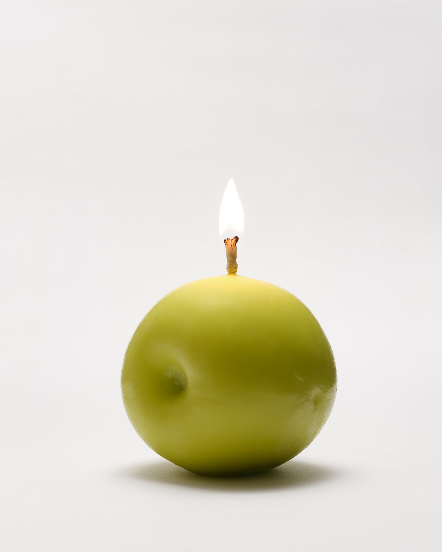 Nashi Candle