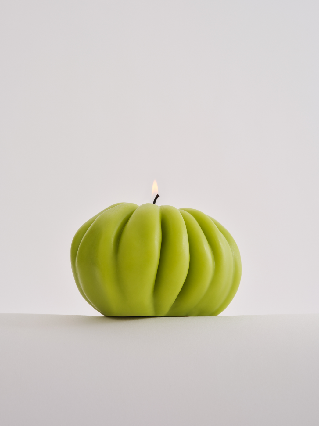 Medium Green Heirloom Tomato Candle